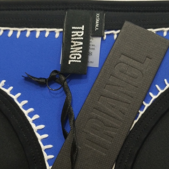 39B Triangl blue/white crochet bottoms, various - Picture 2 of 5